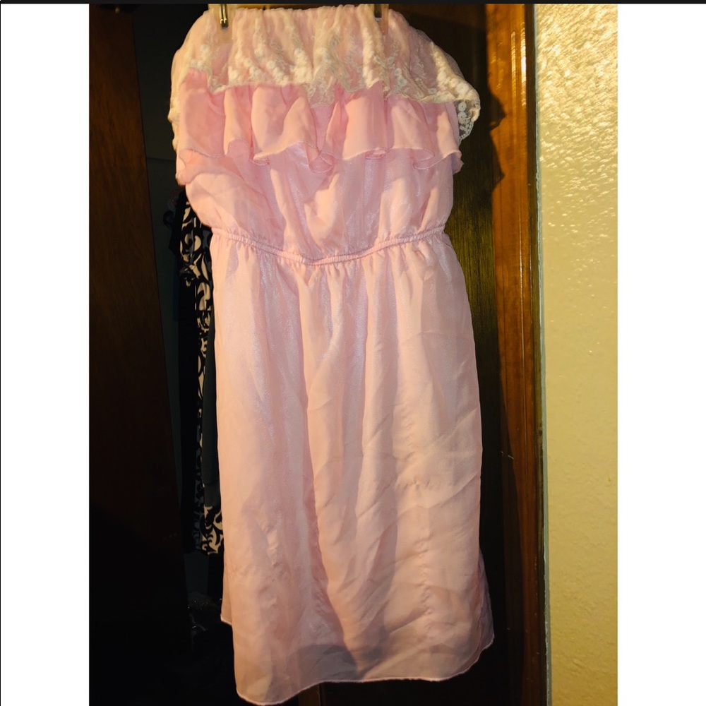 Strapless pink dress